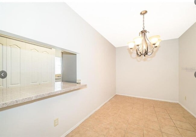 Building Photo - 4261 Pershing Pointe Pl