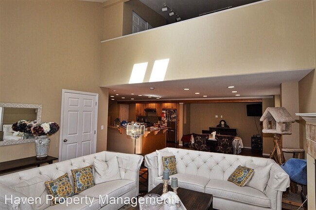 Building Photo - 3 br, 2.5 bath House - 8335 59th St W