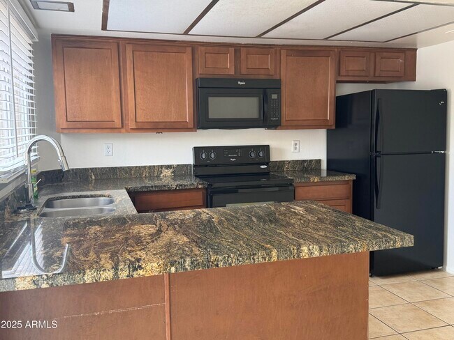 Foto del edificio - 6729 N 44th Ave