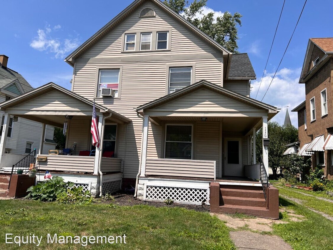 116 E Kline St, Girard, OH 44420 House Rental in Girard, OH