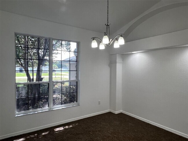 Building Photo - 9800 SE 64th Ave