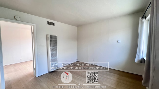 Photo - Cozy 1-bdrm, 1-bath in gated complex, incl... Apartment