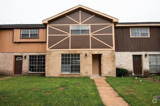 Building Photo - 1510 Eagle Lake Rd