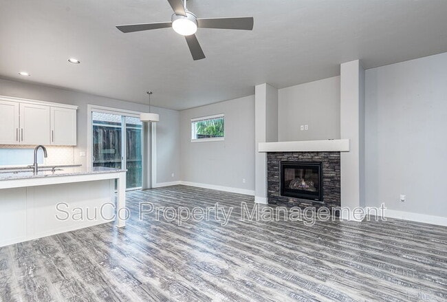 Foto del edificio - 13227 SW Maxfield Ln