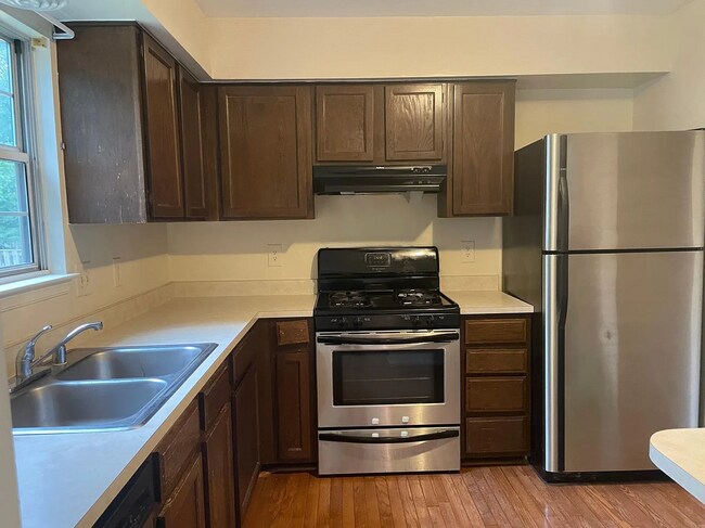 Building Photo - 3259 Tayloe Ct