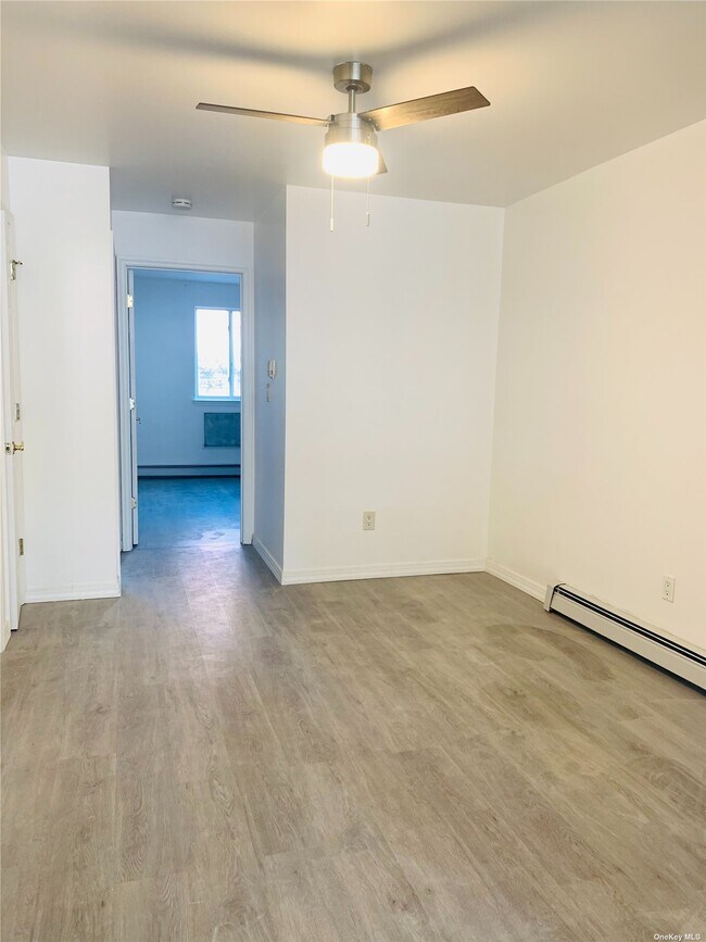 Foto del edificio - 22-15 119th St