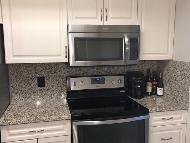 Kitchen - 3434 E Baseline Rd