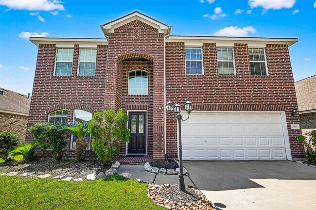 Foto del edificio - 18519 Bare Meadow Ln