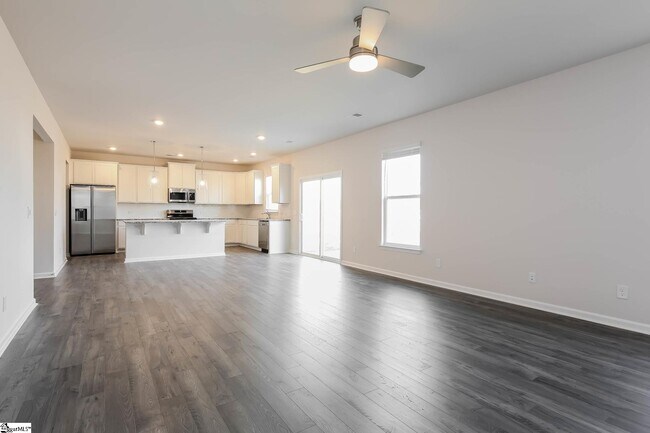Building Photo - 616 Okame Ct