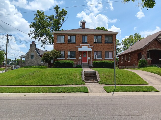 Front View-Newly Painted Canopy & Front Door - 4525 Roth Ave