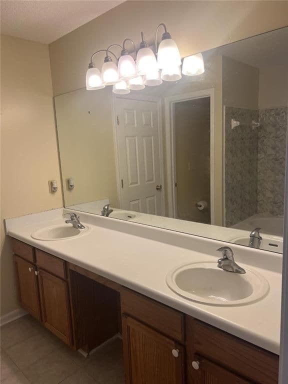 Building Photo - 1611 Heyford Cir NW