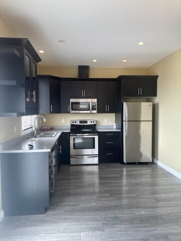 Photo du bâtiment - 8315-8387 87 Ave