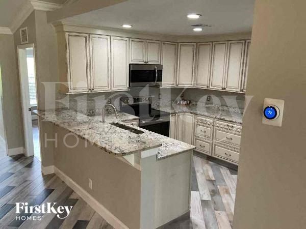 Foto del edificio - 1508 SW 28th Terrace