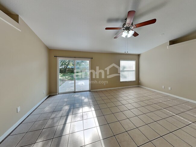 Building Photo - 10711 Aria Court