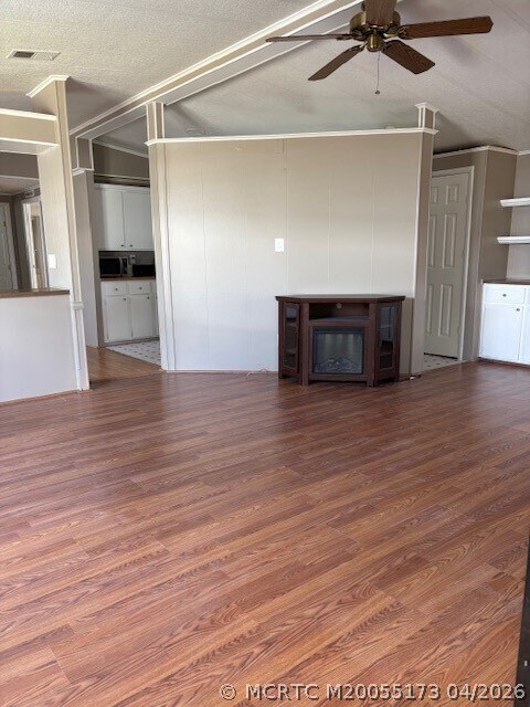 Foto del edificio - 489 Swan Ln