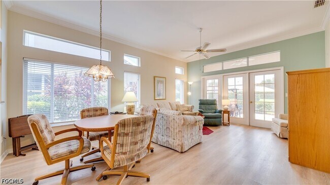 Foto del edificio - 12774 Devonshire Lakes Cir