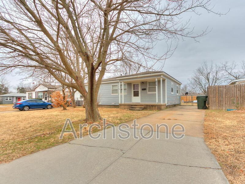 Foto principal - 630 Villa Dr
