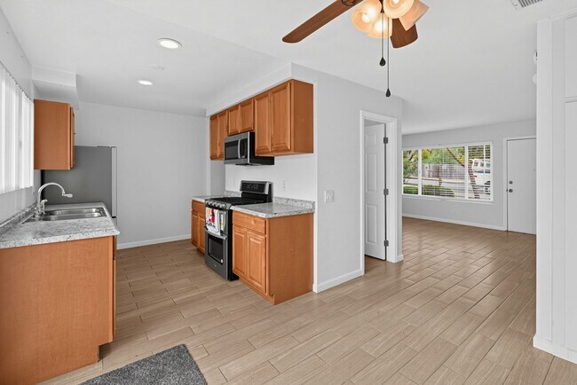 Building Photo - 3685 Water Way