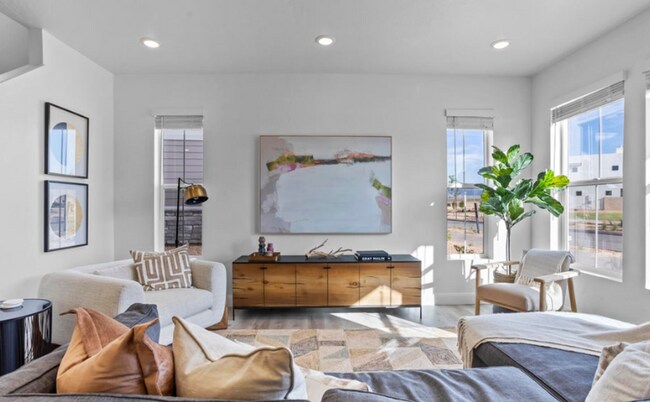 Foto del edificio - Newer Home in Desert Color