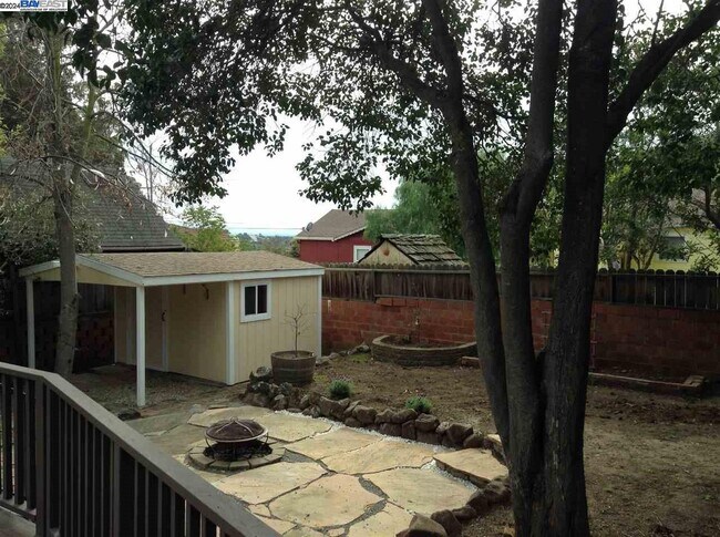 Foto del edificio - 38077 Canyon Heights Dr