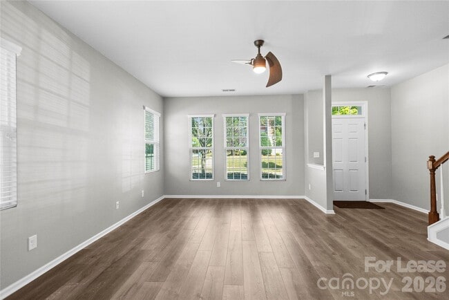 Building Photo - 19002 Lake Breeze Dr