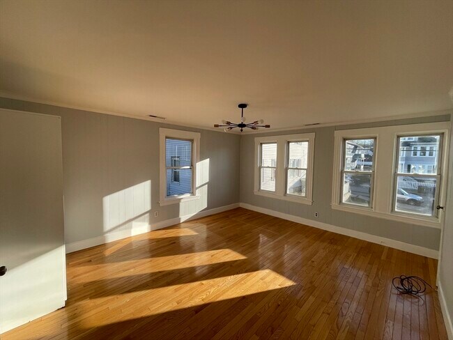 Foto del edificio - 118 Brookfield St