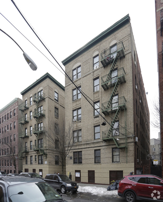 Foto principal - 312 E 163rd St