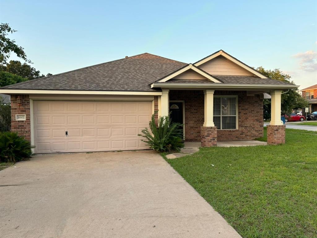 Foto principal - 18802 Squirrel Oaks Dr