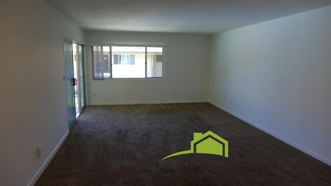 Building Photo - 4095 Bonita Rd #209