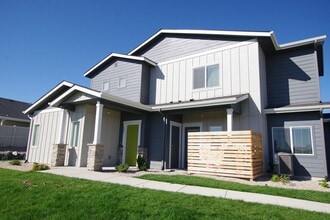 Building Photo - 774 W Backpack Ln