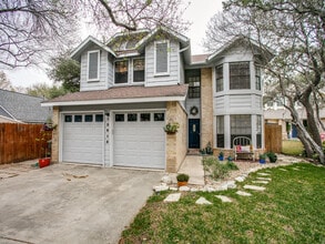 Building Photo - 13815 Stone Hollow