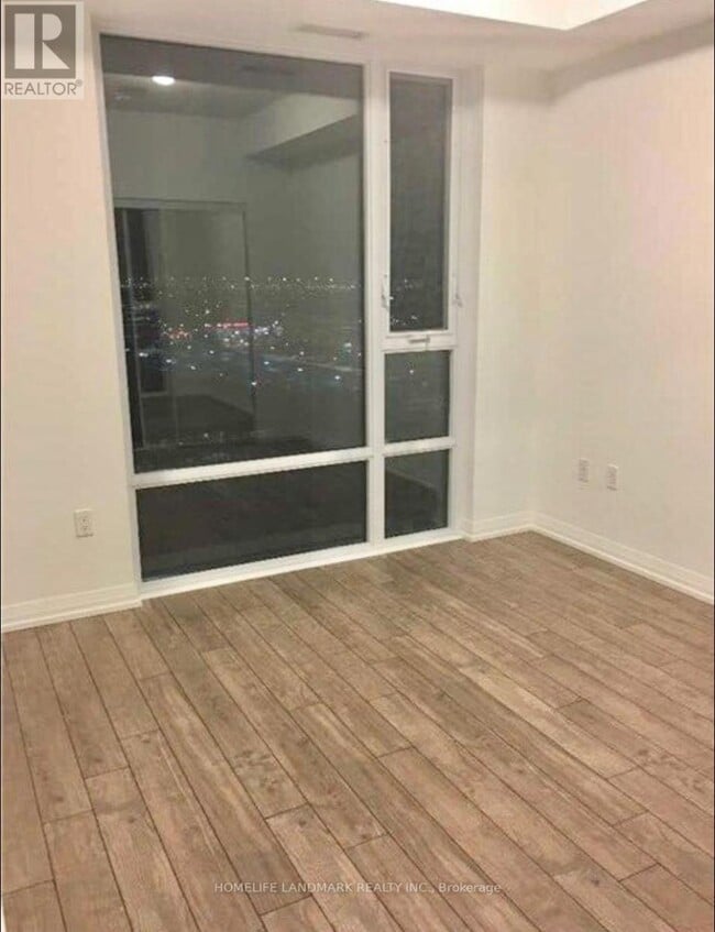 Photo du bâtiment - 55 Ann O'Reilly Rd