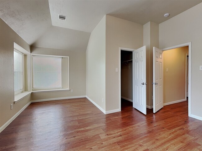 Foto del edificio - 2618 Bammelwood Dr