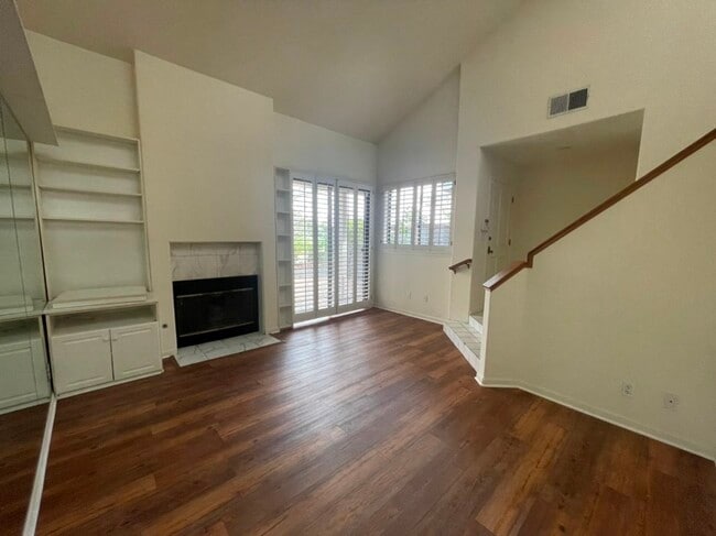 Building Photo - 19 Tiburon Ct