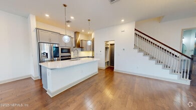 Building Photo - 7412 Beach Walk Place