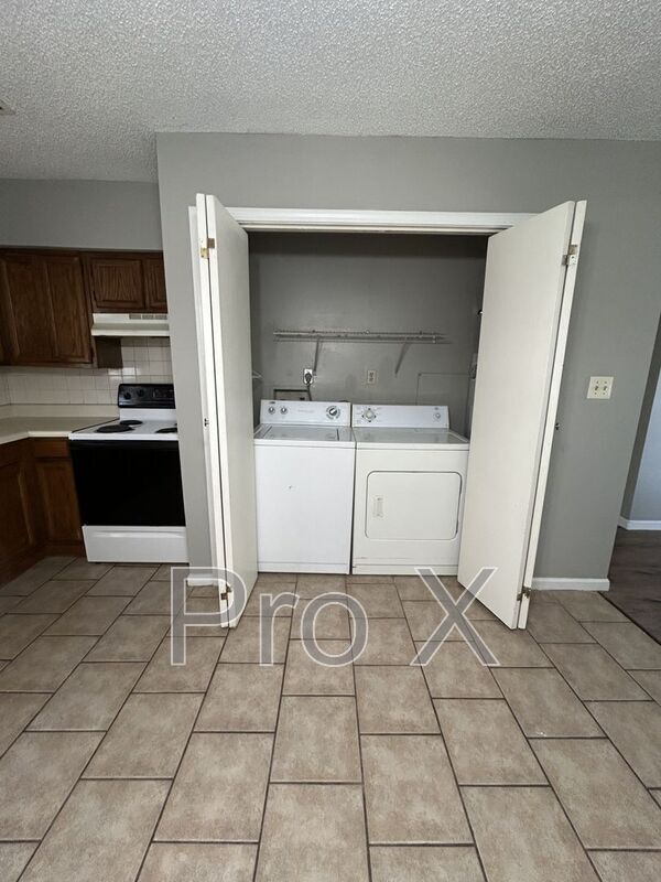 Foto del edificio - 909 E Quincy St