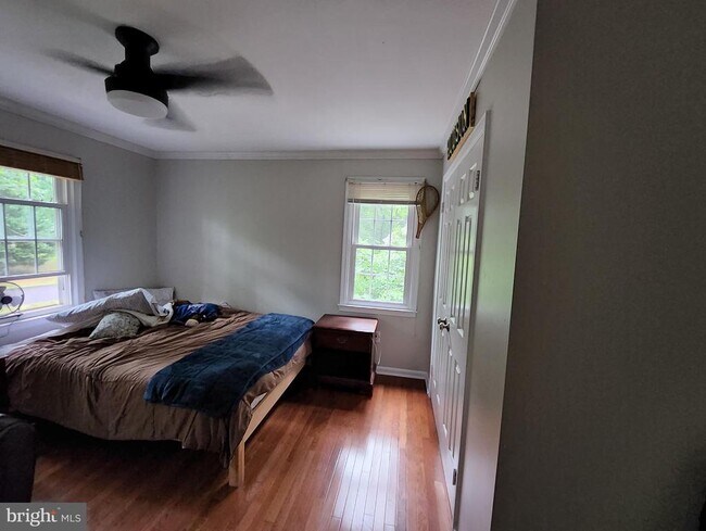Foto del edificio - 4405 Lakewood Dr