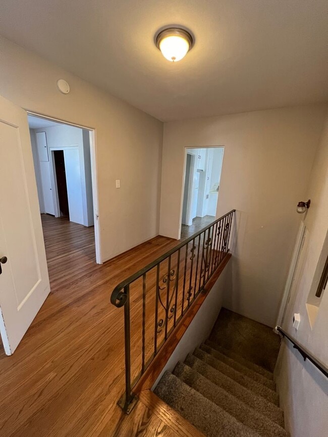 Foto del edificio - Tyler &amp; Maryland Duplex