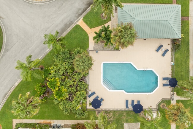 Piscina - Sabal Palm Villas