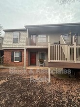 Building Photo - 3824 Country Club Rd