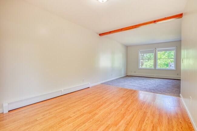 Building Photo - 47 Morgan Rd