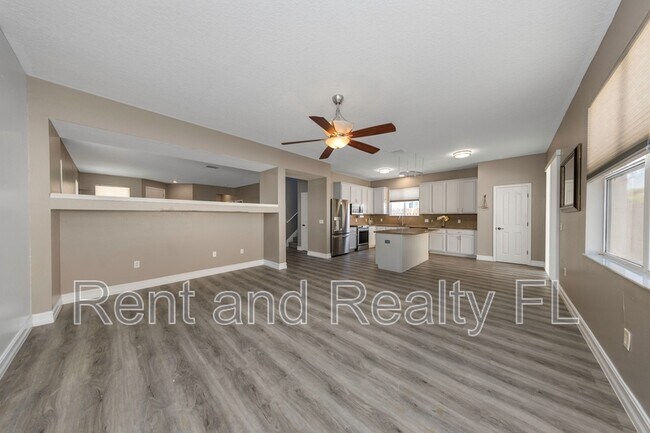 Foto del edificio - 12107 Fern Haven Ave