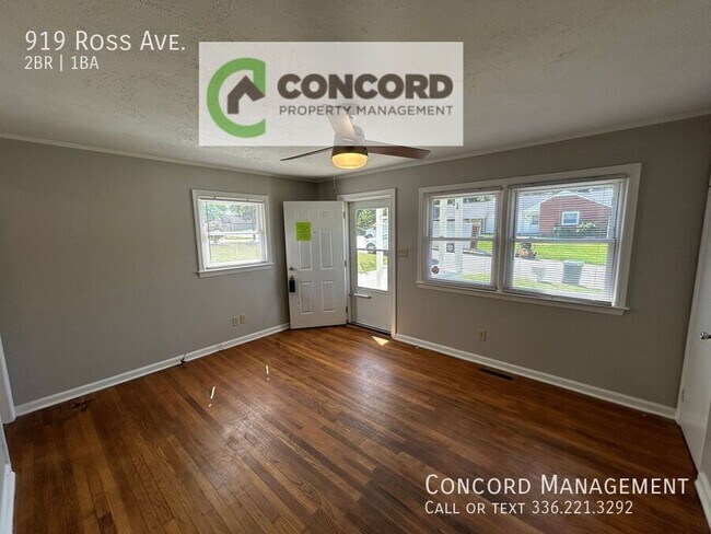 Foto del edificio - 919 Ross Ave