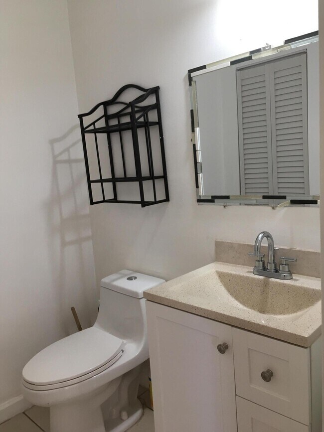 Foto del edificio - 4190  Turnberry Circle 1302 Lake Worth Fl ...