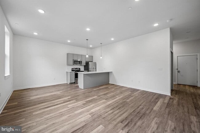 Foto del edificio - 4912 Baltimore Ave