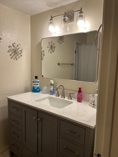 Building Photo - 2860 E Capri Cir