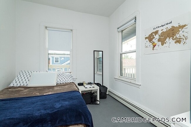 Building Photo - 220 Prospect St