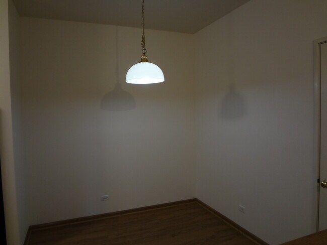 Building Photo - 283 Camel Bend Ct