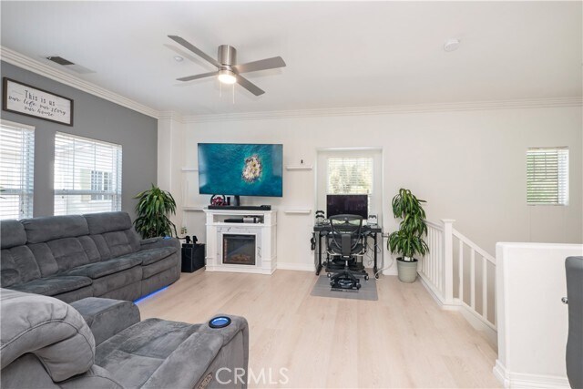 Foto del edificio - 7331 Shelby Pl