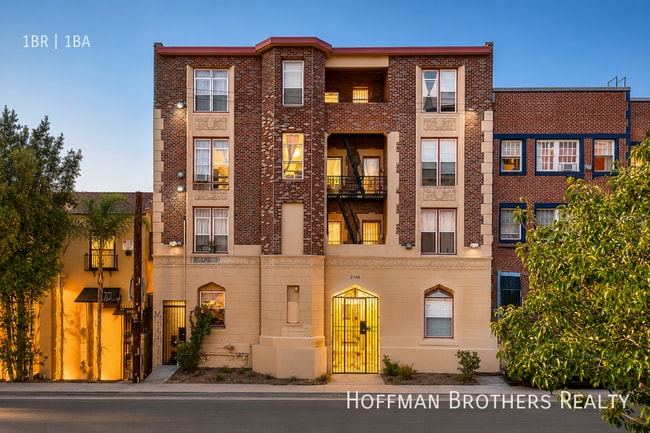 Building Photo - 2743 San Marino St